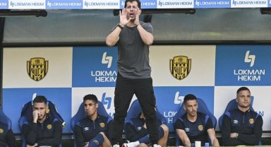 Emre Belözoğlu, teknik direktörlük kariyerinde "dalya" diyecek