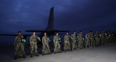 Erciyes 2023 Tatbikatı gece atlayışıyla başladı