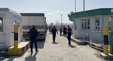 Eskişehir'de çıkan silahlı kavgada 3 kişi yaralandı