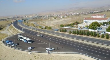 Eskişehir'de jandarma ekipleri aranan 107 kişiyi yakaladı