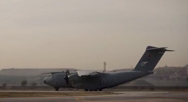 Gazze için yardım malzemeleri taşıyan 2 uçak daha Mısır'a hareket etti