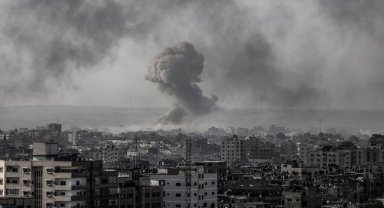 Gazze'deki hükümet: İsrail saldırılarında Gazze'ye 18 bin tondan fazla patlayıcı atıldı