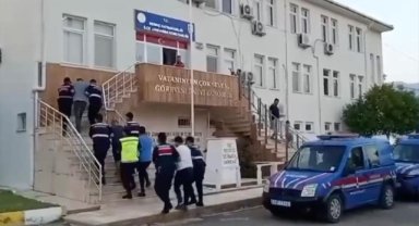 İçişleri Bakanı Yerlikaya, 62 göçmen kaçakçısının tutuklandığını bildirdi