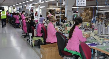 İŞKUR bu yılın 9 ayında yaklaşık 900 bin kişinin istihdamına aracılık etti