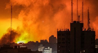 İsrail, Gazze'ye gece yarısı saldırısında Şifa ve Endonezya hastanelerinin çevresini hedef aldı