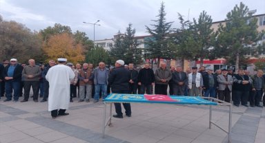 İsrail'in Filistin'e saldırılarında ölenler için Özvatan'da gıyabi cenaze namazı kılındı 