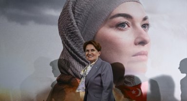 İYİ Parti Genel Başkanı Akşener "Zübeyde Analar ve Oğullar" filmini izledi