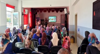 Kayseri'de anne ve anne adaylarına "narkotik" eğitimi verildi