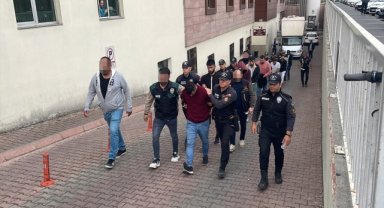 Kayseri'de uyuşturucu operasyonunda 24 zanlı yakalandı