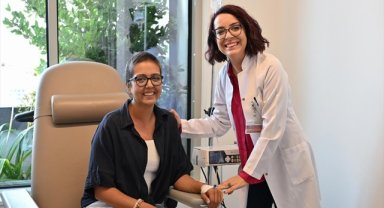 Kedi tırmığından kaynaklandığını zannettiği şişlik tümör çıktı