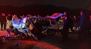 Konya'da iki otomobilin çarpıştığı kazada 1 kişi öldü, 3 kişi yaralandı