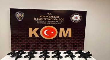 Konya'da ruhsatsız silah operasyonunda 4 şüpheli yakalandı