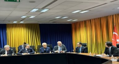 Kosova Başbakanı Kurti, ATO heyetini kabul etti