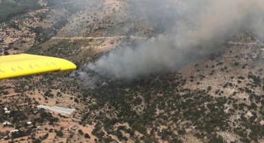 Muğla'da makilik ve tarımsal alanda yangın çıktı