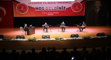 NEVÜ'nün 2023-2024 Akademik Yılı törenle açıldı