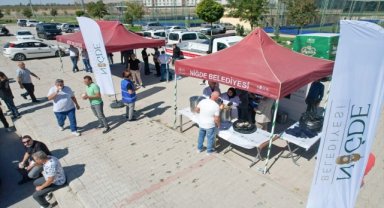 Niğde'de üniversite öğrencileri ve ailelerine çorba ikramı yapıldı