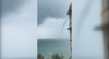 Ordu'da denizde çıkan hortum görüntülendi