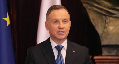 Polonya, İsrail'deki vatandaşlarını tahliye etmek için uçak gönderiyor