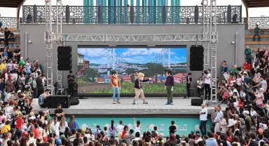 "Rafadan Tayfa" Kahramanmaraş'ta depremzede çocuklarla buluştu 