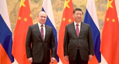 Rusya Devlet Başkanı Putin, Çin Devlet Başkanı Şi ile görüştü