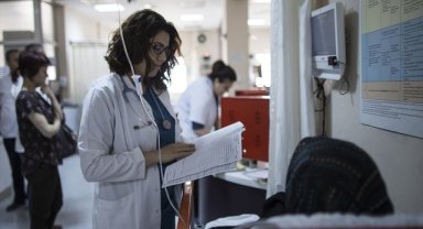 Sağlık Bakanlığı ve bağlı kuruluşlarına tabip, diş tabibi ve eczacı ataması yapılacak