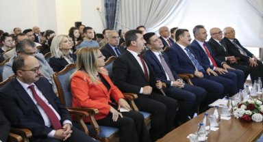 Şair Mahtumkulu Firaki Ankara'da anıldı