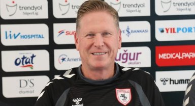 Samsunspor Teknik Direktörü Gisdol, MKE Ankaragücü maçında baskıyla sonuç peşinde