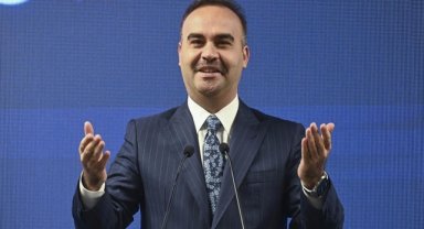 Sanayi ve Teknoloji Bakanı Kacır: Şimdi Türkiye, her yıl yaklaşık 11,5 milyar doları AR-GE'ye ayırıyor