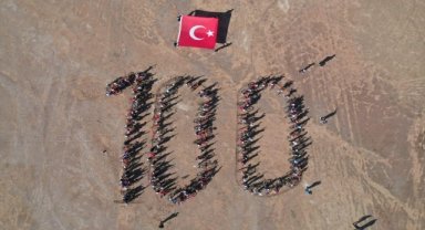 Sarıoğlan'da Cumhuriyet'in 100. yılında bisiklet turu düzenlendi