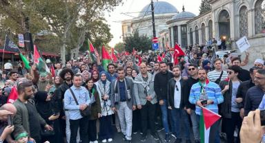 Selçuk Bayraktar, Filistinliler için Beyazıt'tan Ayasofya'ya yürüdü