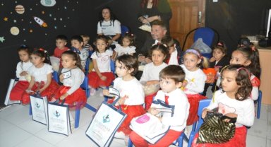 Sivrihisar'da çocuklar için cep sineması açıldı