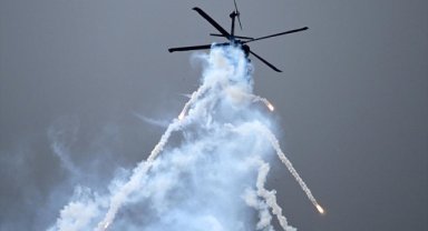 TEKNOFEST İzmir'de hava gösterileri son günde de ilgiyle izlendi