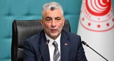 Ticaret Bakanı Ömer Bolat'tan marketlere indirim çağrısı