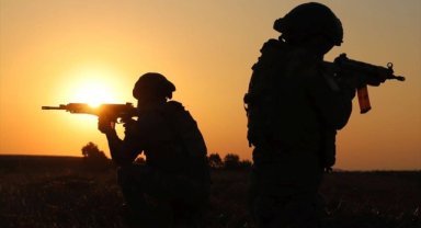 Türkiye'ye girmeye çalışan PKK'lı terörist Suriye sınırında yakalandı