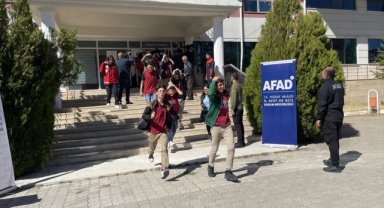 Yozgat'ta okullarda deprem tatbikatı yapıldı