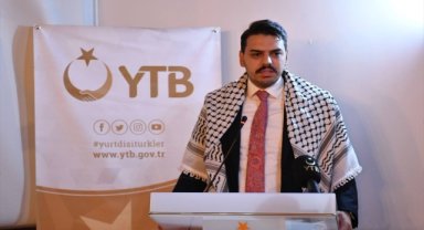 YTB Başkanı Eren, Filistinli öğrencilerle bir araya geldi