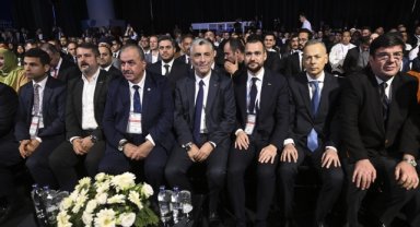 9. Dünya Helal Zirvesi ve 10. İİT Helal Expo Fuarı 2023'ün ilk gününde helal ekonomisinin geleceğine odaklanıldı