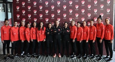A Milli Kadın Futbol Takımı'nda hedef 6'da 6