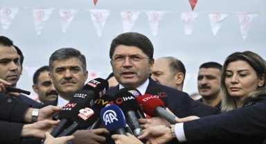Adalet Bakanı Tunç'tan Yargıtay ve Anayasa Mahkemesinin Can Atalay kararlarına ilişkin açıklama