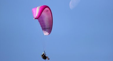Adana, yamaç paraşütünde uluslararası şampiyonalara ev sahipliği yapmak istiyor