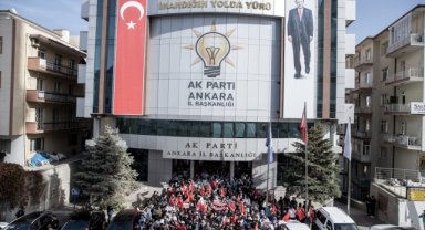 AK Parti Gençlik Kolları Gazze için 81 ilde eş zamanlı "SayStop" yürüyüşü düzenledi