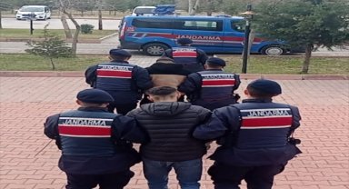 Aksaray'da bir gün çalıştığı iş yerinden hırsızlık yapan kişi ile arkadaşı tutuklandı