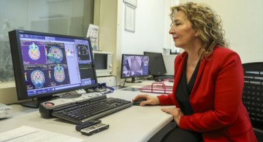 Alzheimer'ı belirti göstermediği dönemde tespit edebilen yöntem Türkiye'de