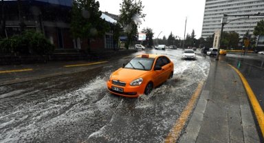 Ankara Valiliğinden sağanak ve kuvvetli fırtına uyarısı