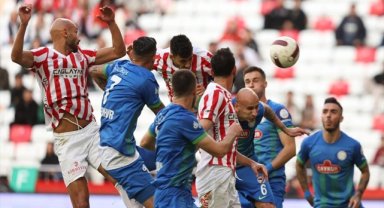 Antalyaspor ile Çaykur Rizespor berabere kaldı