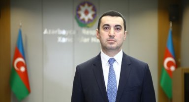 Azerbaycan, Fransa'nın Ermenistan'a silah göndermesini kınadı