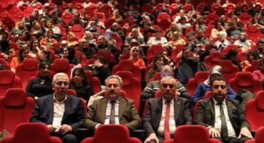 Başkan Palancıoğlu öğretmenlerle ''Aybüke: Öğretmen oldum ben'' filmini izledi