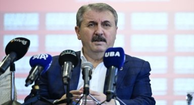 BBP Genel Başkanı Destici, Başkanlık Divanı Çalışma Kampı sonrası konuştu