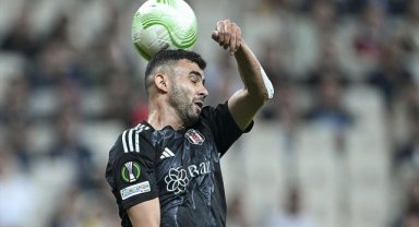 Beşiktaşlı futbolcu Ghezzal, risk olmasına rağmen kendi isteğiyle oynadığını açıkladı