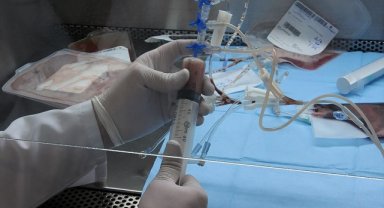 BioNTech CEO'su Prof. Dr. Şahin, ilk mRNA tabanlı kanser aşılarının 2030'dan önce onaylanmasını bekliyor